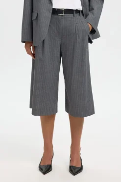 Bermuda short Tonia Long