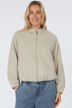 Bomber Hana