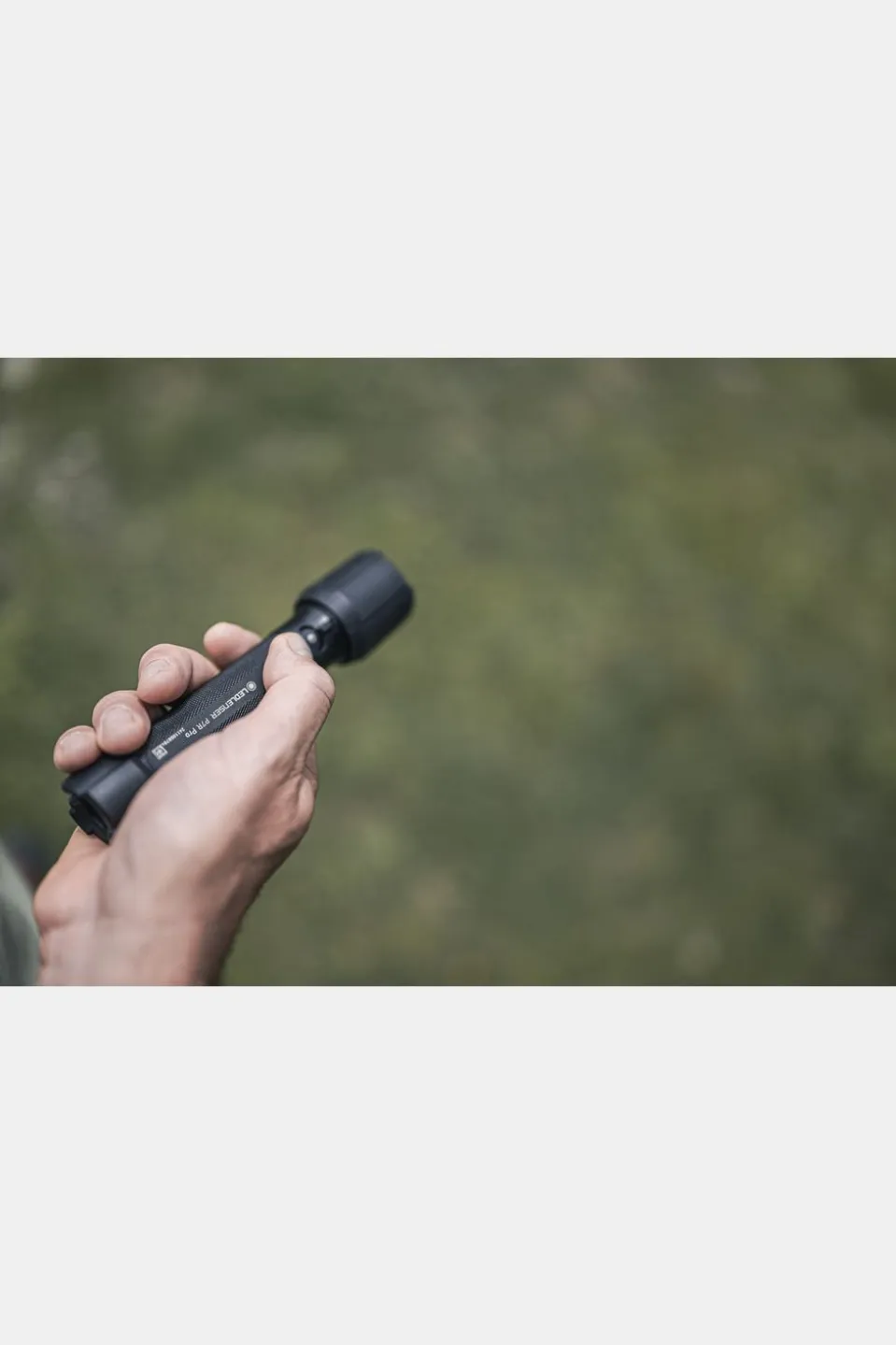 Lampe De Poche P7R Pro 2000L