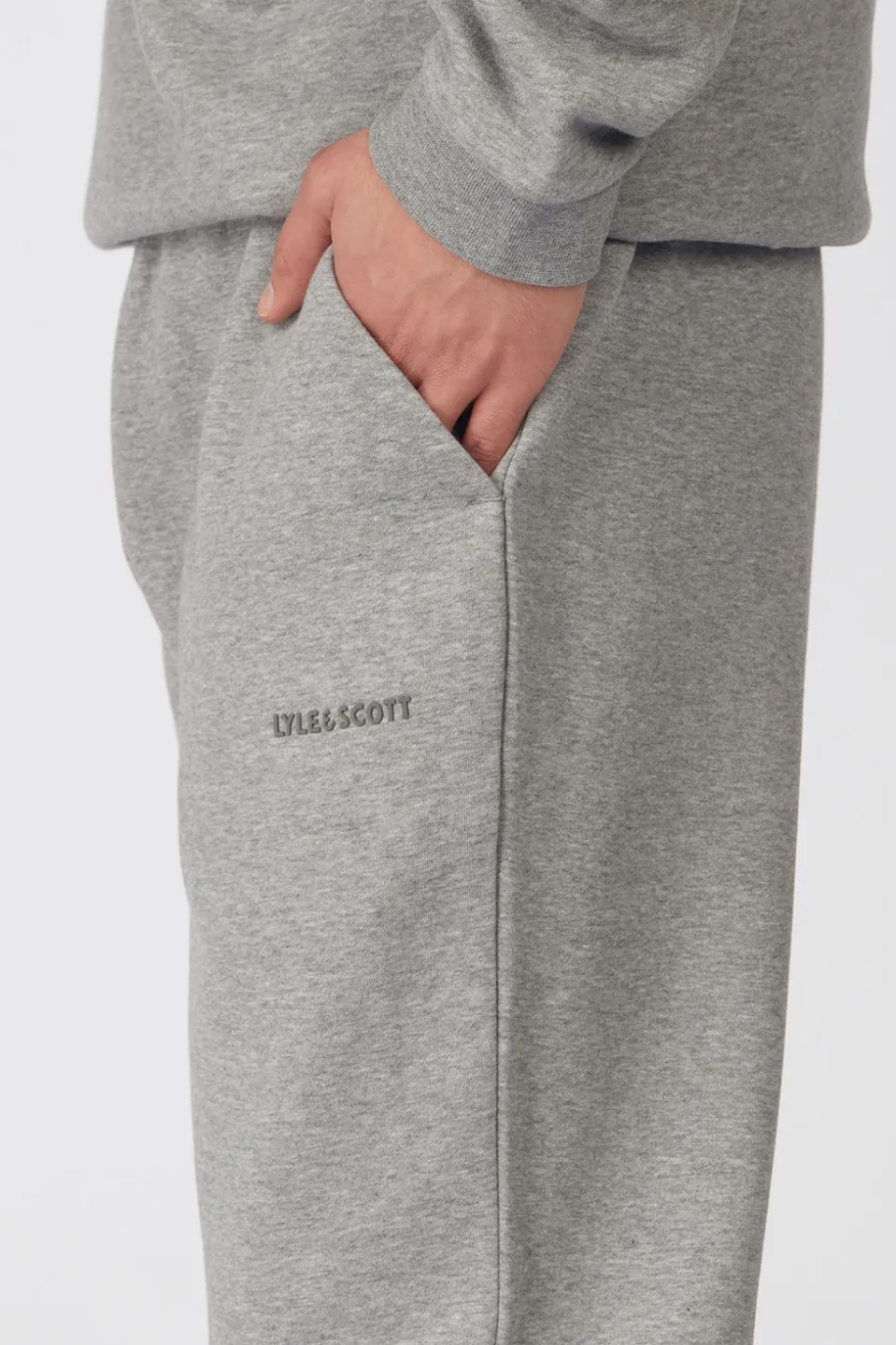 Pantalon Logo Brushback Cuffed Jogger