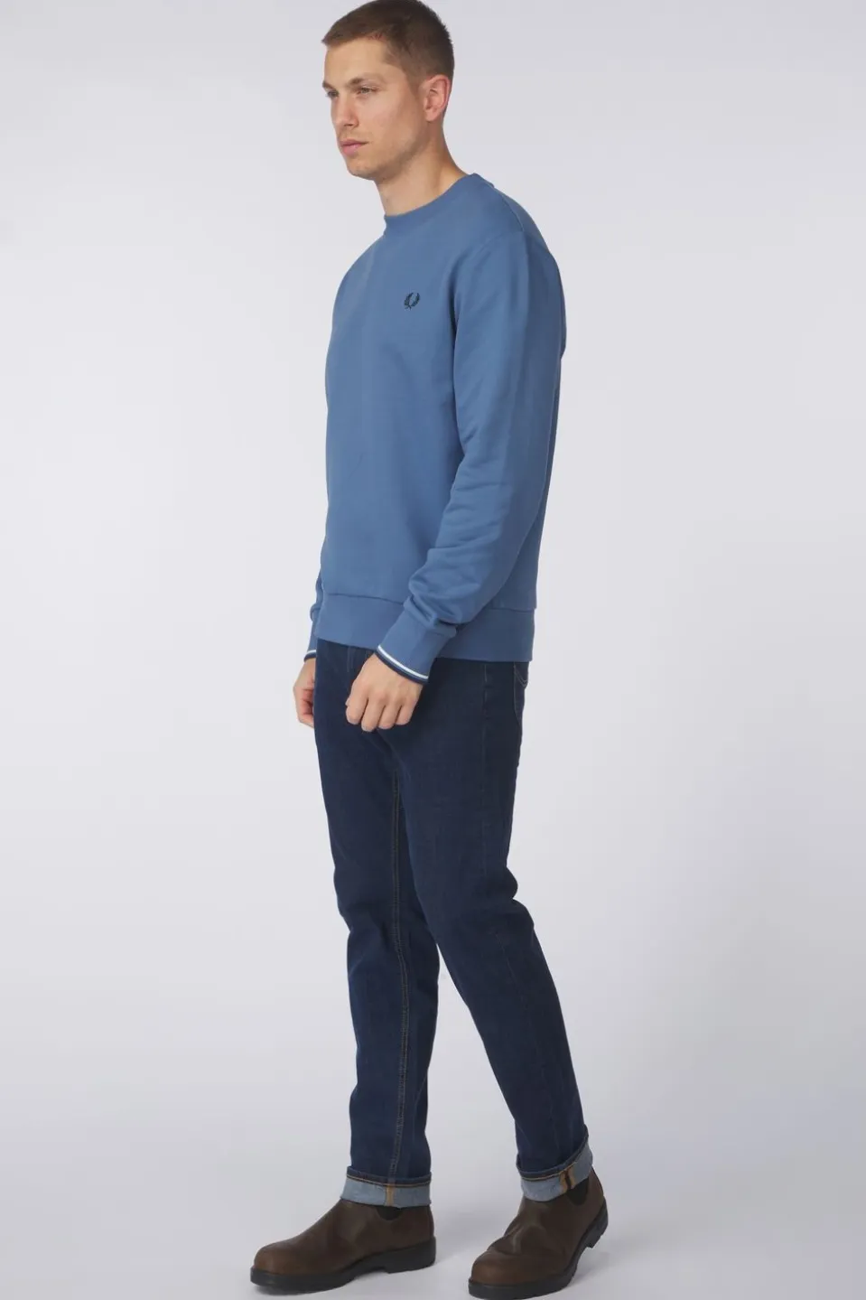 Pull Crew Neck