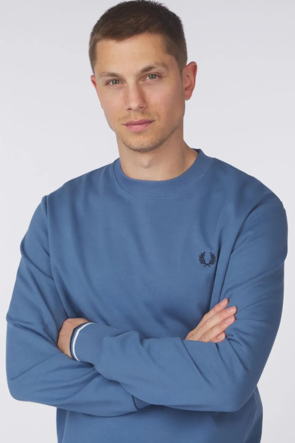 Pull Crew Neck