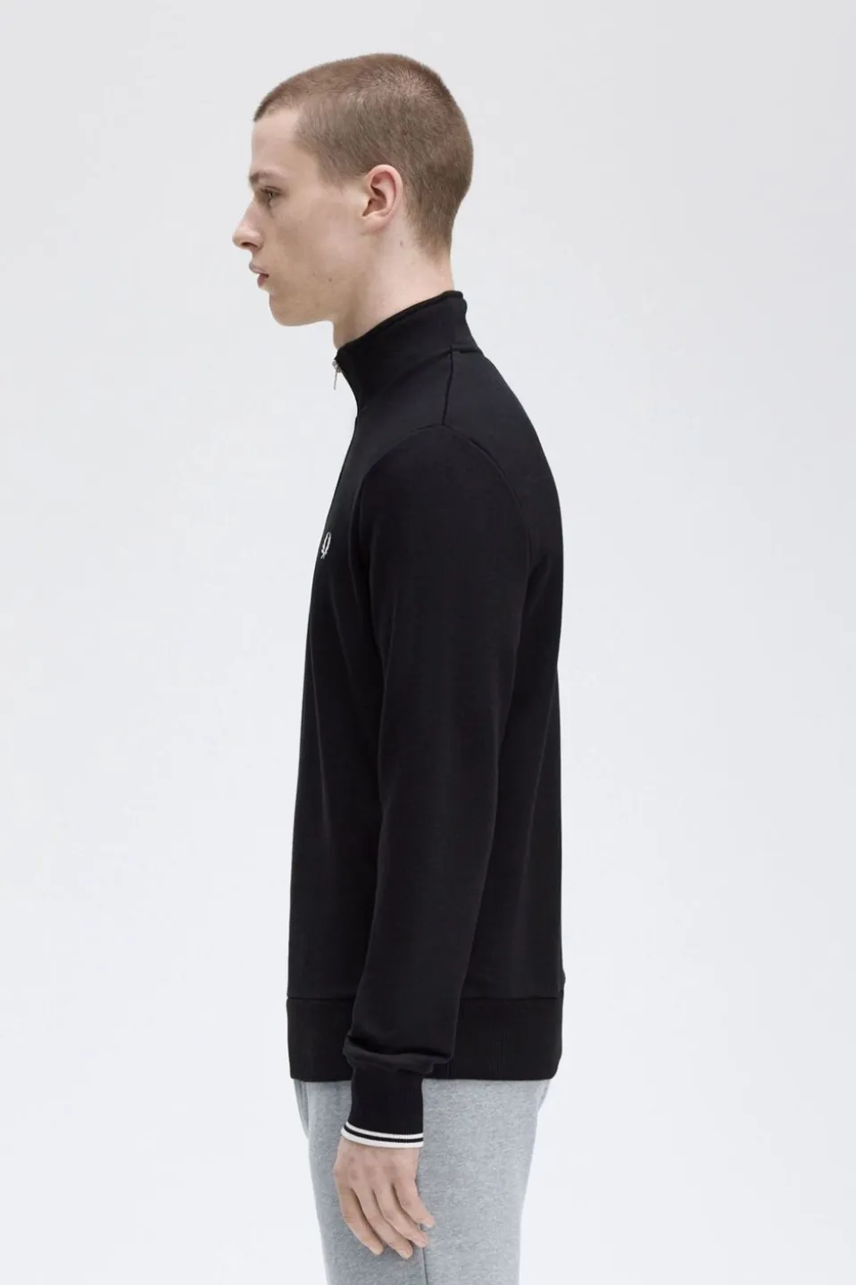 Pull Half Zip
