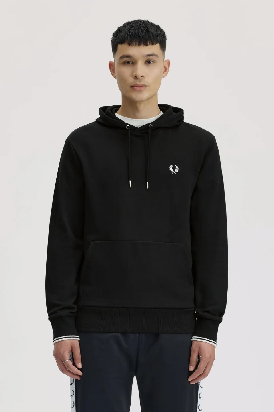 Pull Tipped Hooded