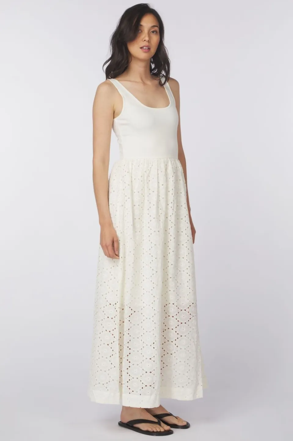 Robe Bristol U-Neck