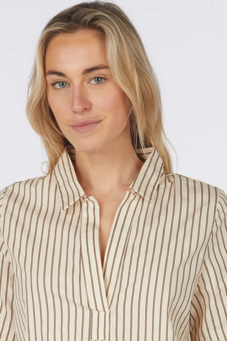 Robe Maggie