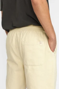 Short 4054