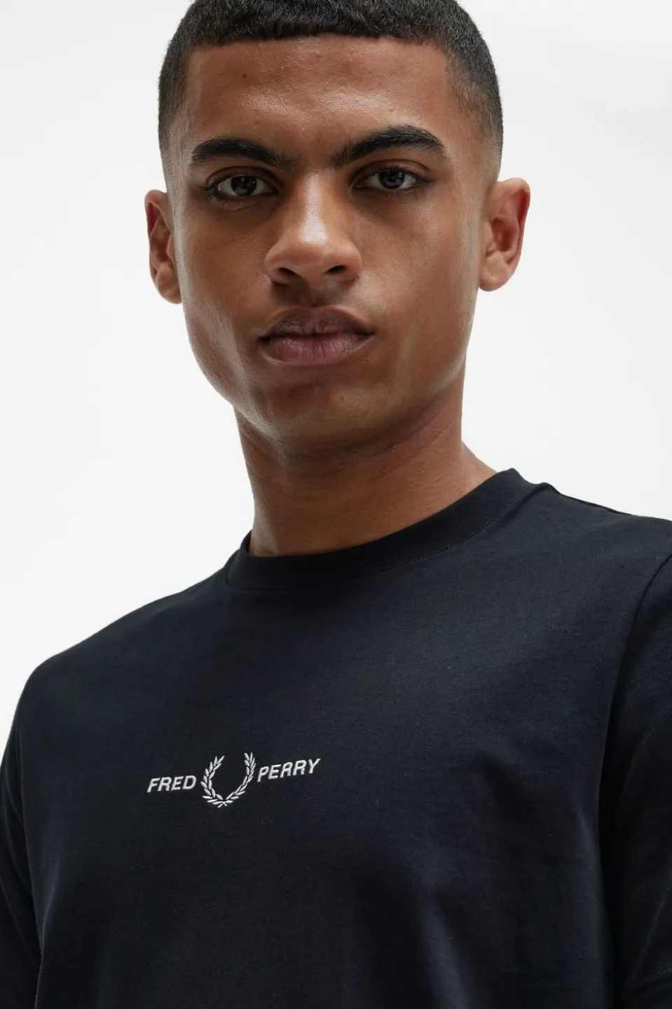 T-Shirt Embroidered
